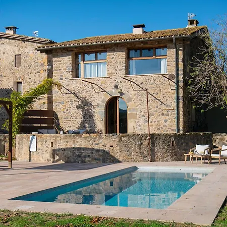 El Graner Holiday home Montagut